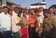 ಚಿರತೆ ದಾಳಿಯಿಂದ ಮೃತಪಟ್ಟ ಮಹಿಳೆಯ ಮಕ್ಕಳ ವಿದ್ಯಾಭ್ಯಾಸಕ್ಕೆ ಆರ್ಥಿಕ ಸಹಾಯ ನೀಡಿದ ಮಾಜಿ ಶಾಸಕ ಮಸಾಲ ಜಯರಾಮ್